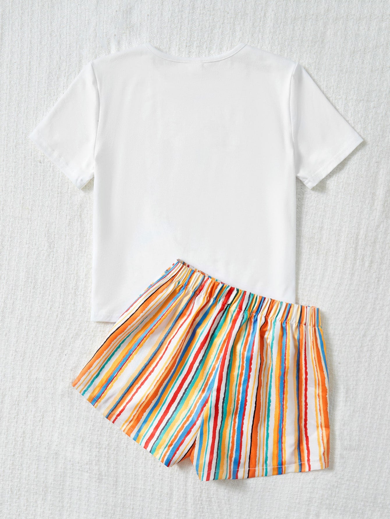 Girls Figure Graphic Tee Striped Print Twist Front Shorts